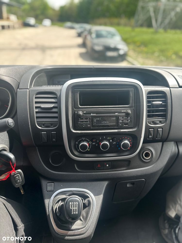 Renault Trafic - 11