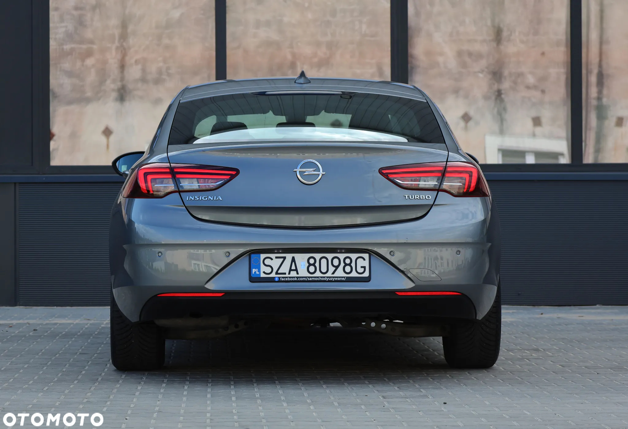 Opel Insignia 1.5 T Elite S&S - 40