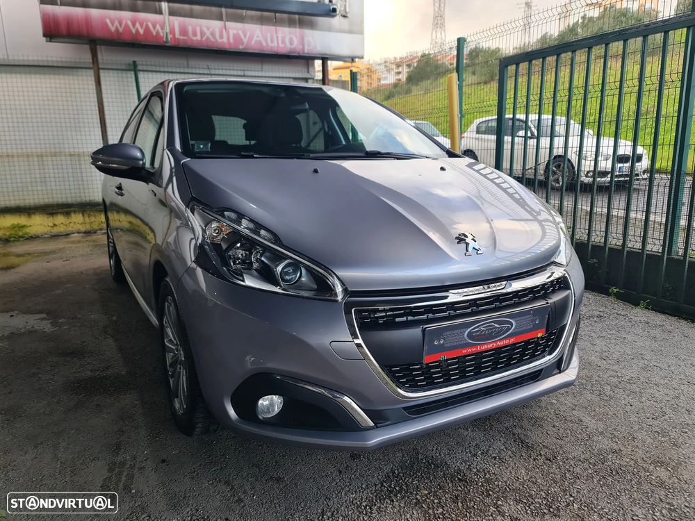 Peugeot 208 1.2 PureTech Signature - 3