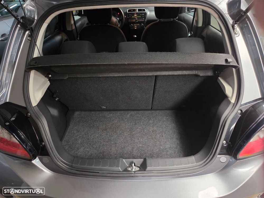 Mitsubishi Space Star 1.2 Intense - 11