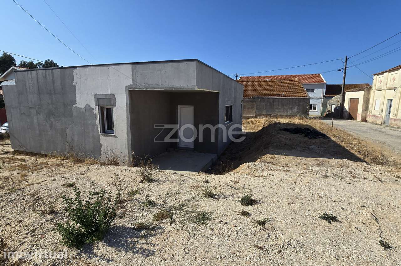 Moradia em construção perto da Praia da Cova | Gala | Figueira da F... - Grande imagem: 4/32