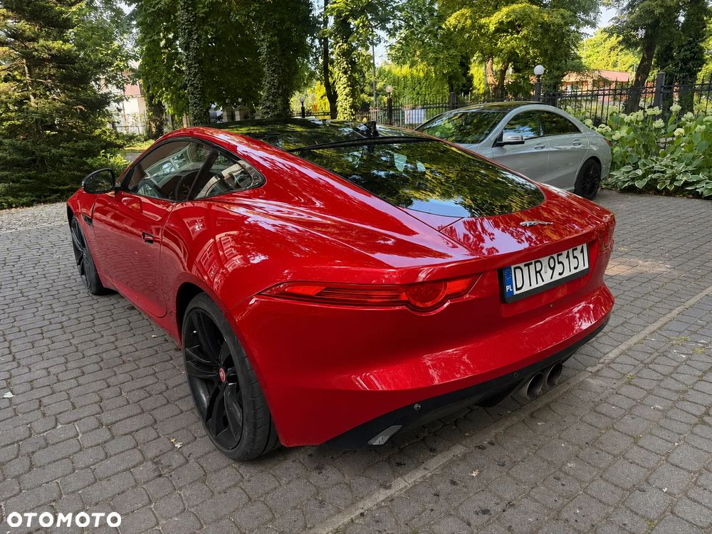 Jaguar F-Type - 9
