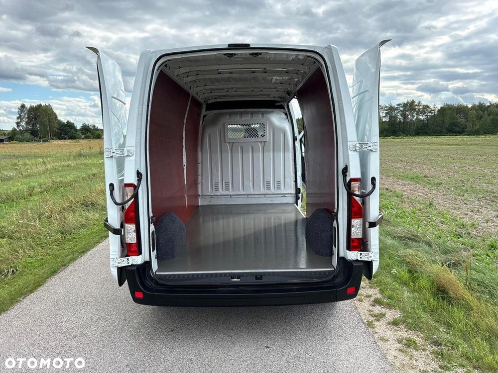 Opel Movano - 26