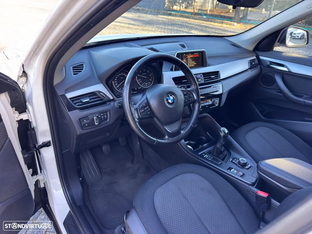 BMW X1 16 d sDrive - 4