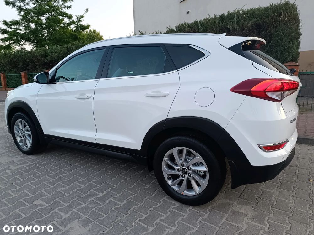 Hyundai Tucson 1.7 CRDI BlueDrive Comfort 2WD - 33