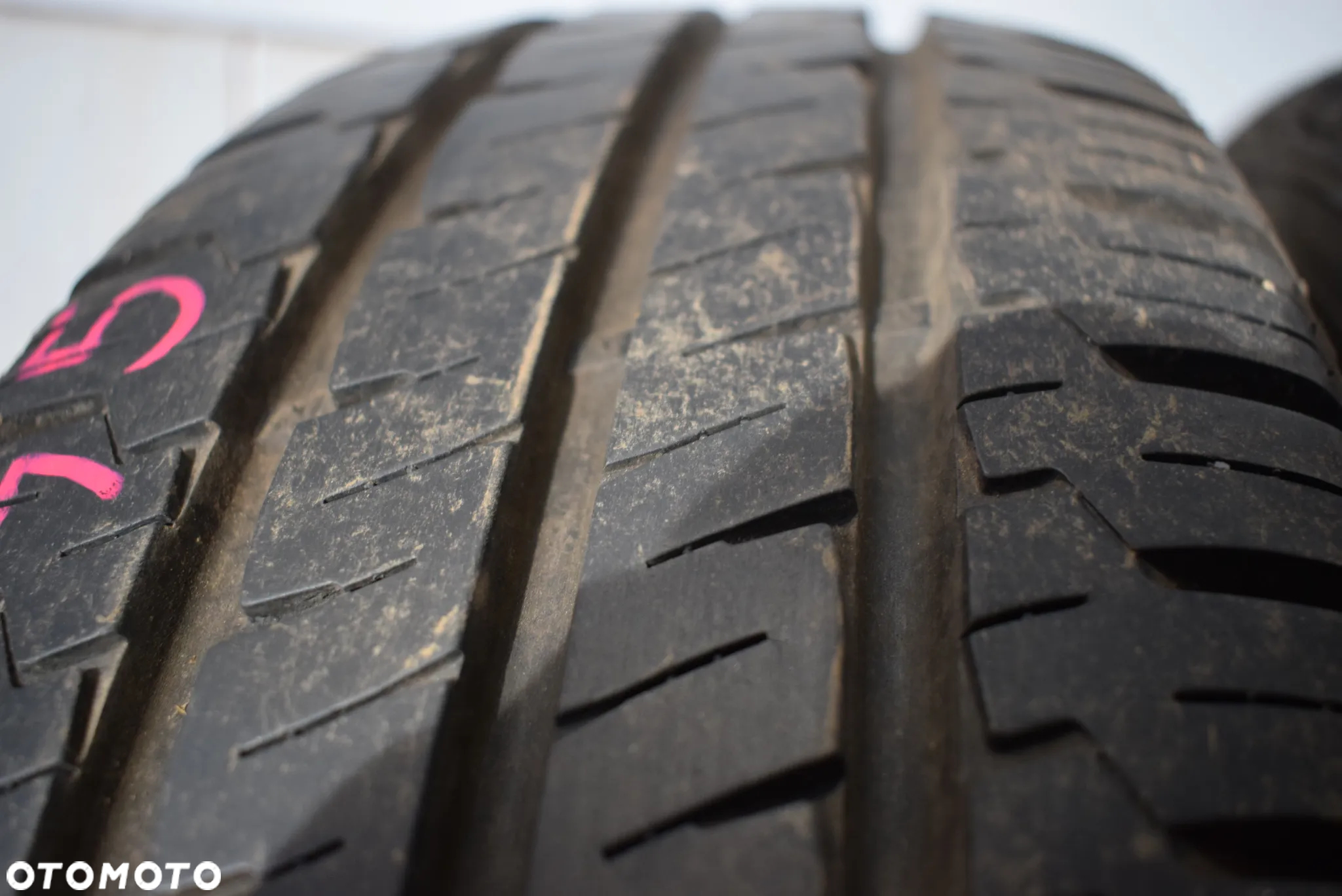 R15C 215/70 Hankook Vantra LT Cena za parę - 2