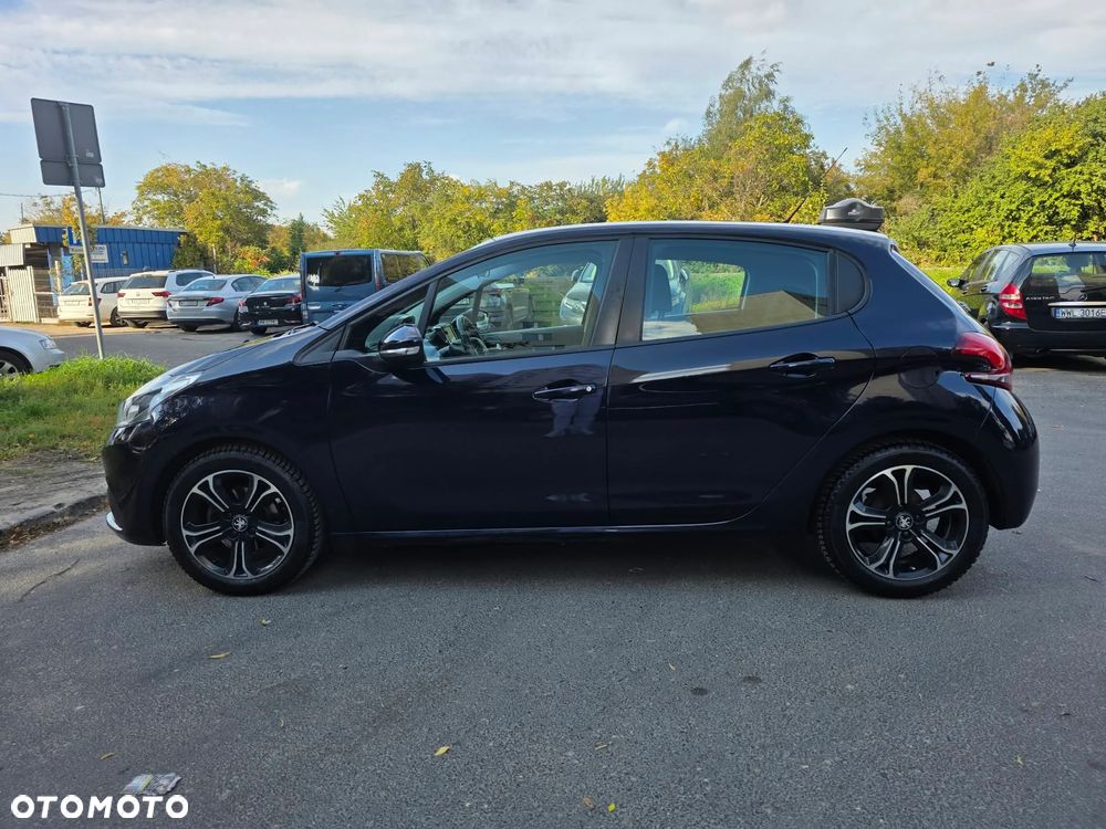 Peugeot 208 1.2 VTi Active - 4