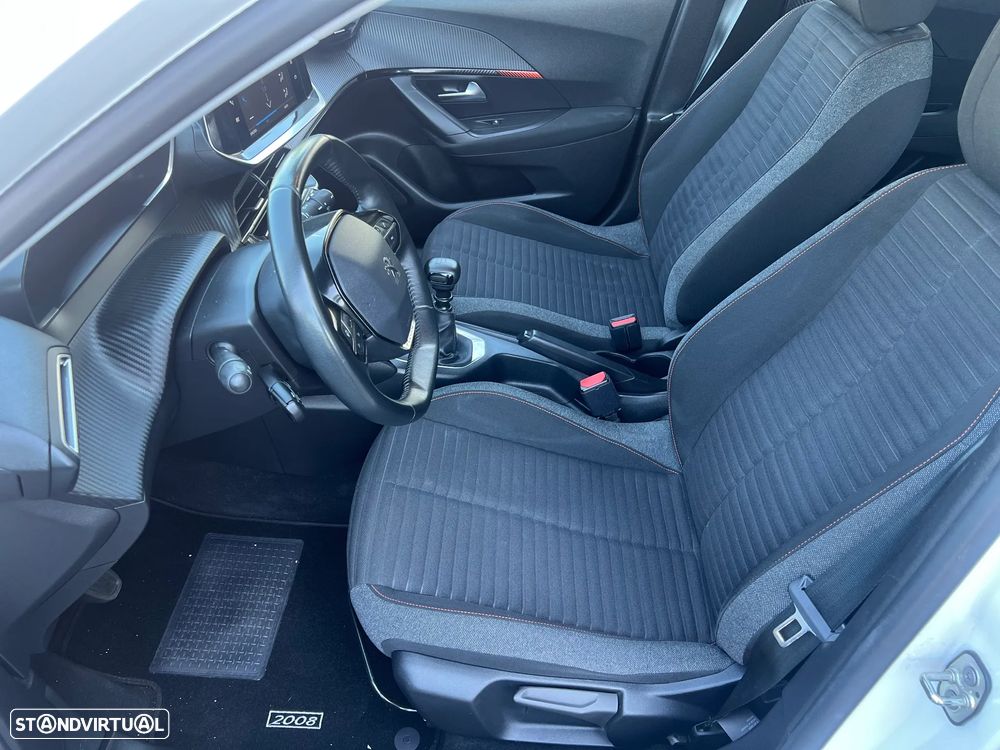 Peugeot 2008 1.2 PureTech Active - 13