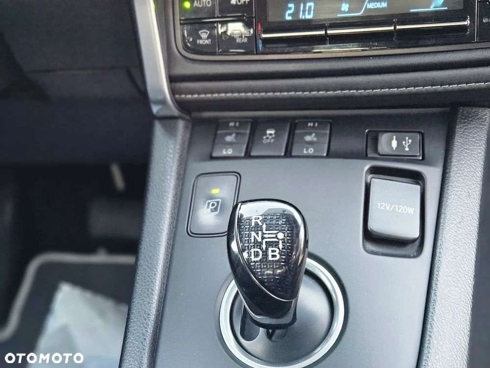 Toyota Auris Hybrid 135 Premium - 37