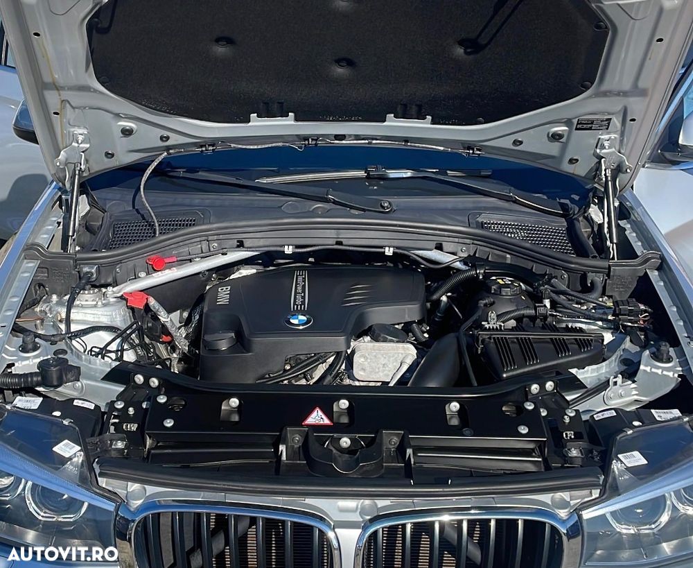 BMW X4 xDrive20i AT xLine - 11