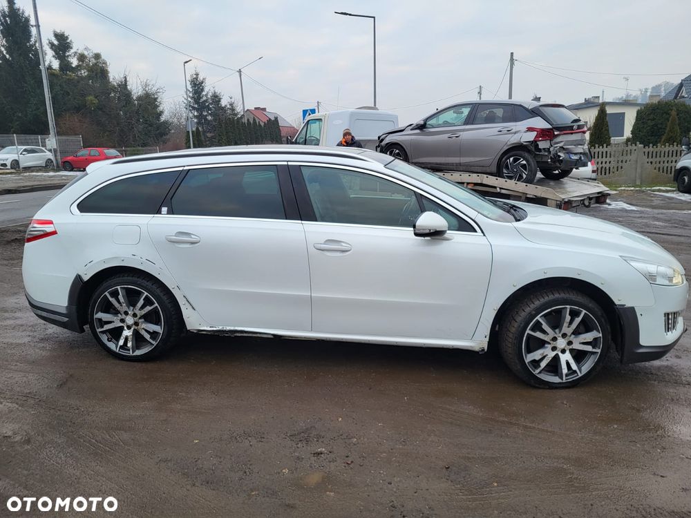 Peugeot 508 RXH Hybrid - 11