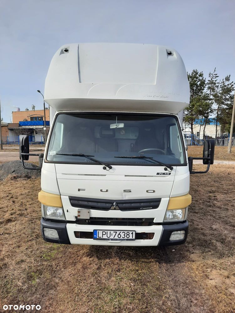 Mitsubishi FUSO - 4