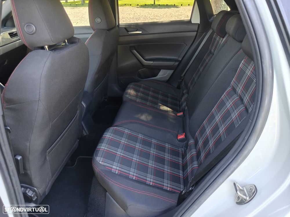 VW Polo 2.0 TSI GTI DSG - 14