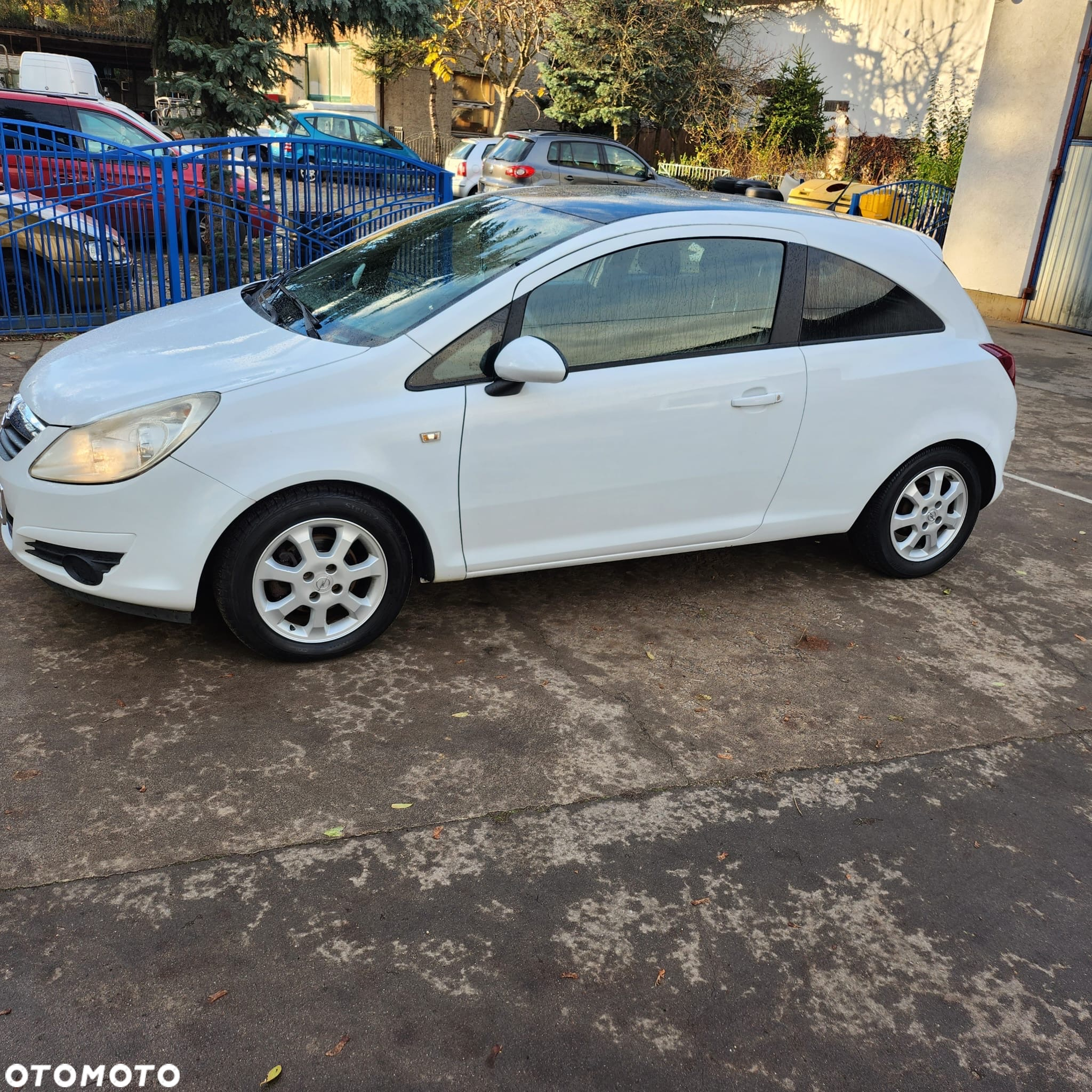 Opel Corsa 1.2 16V Cosmo - 3