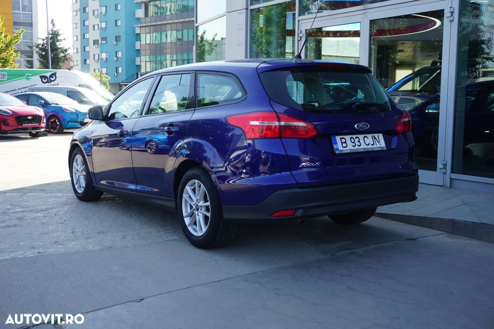 Ford Focus - 5