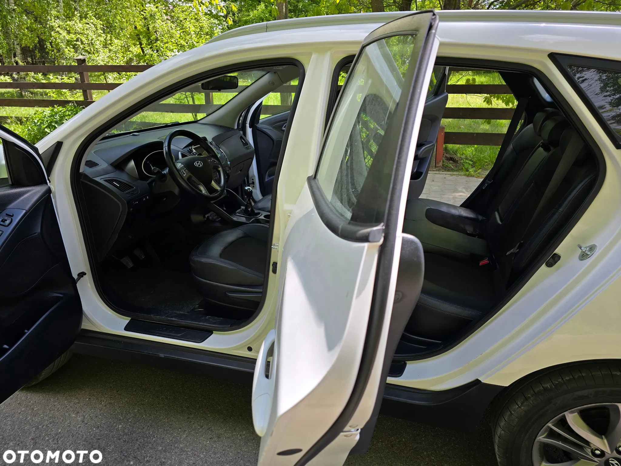 Hyundai ix35 1.7 CRDi Premium 2WD - 18