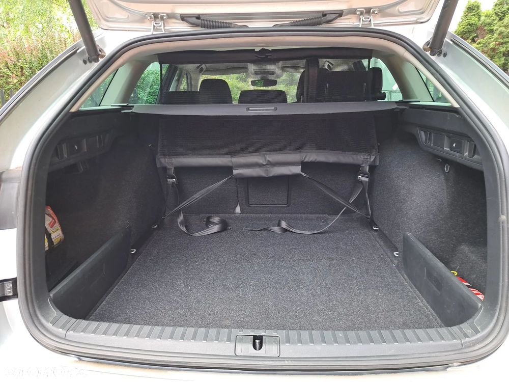 Skoda Octavia 1.5 TSI ACT Style - 10