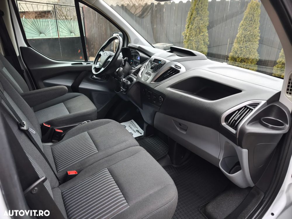 Ford Transit Custom - 27