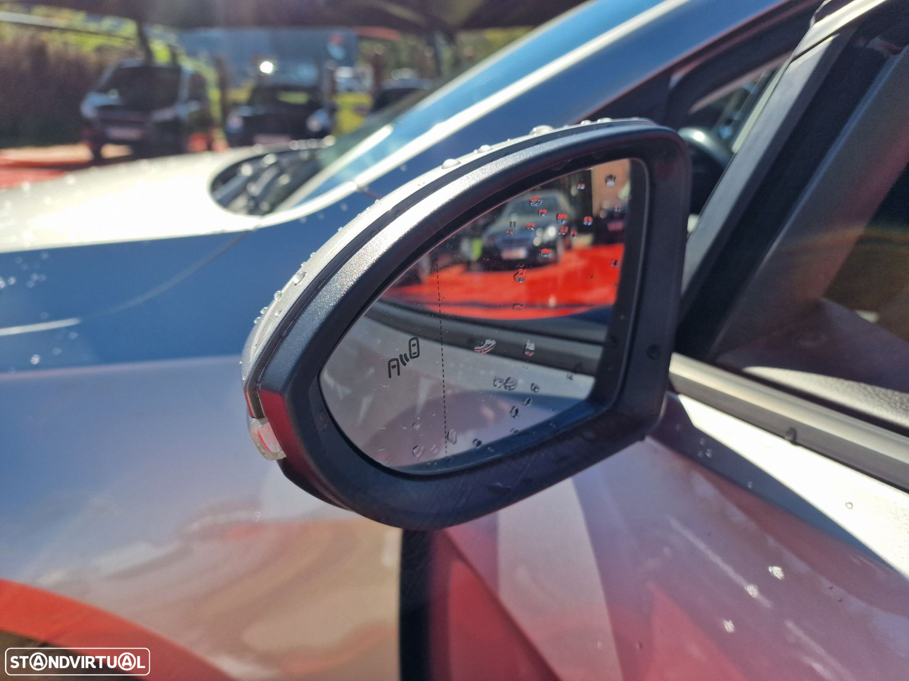VW Golf 2.0 TDI Highline DSG - 11