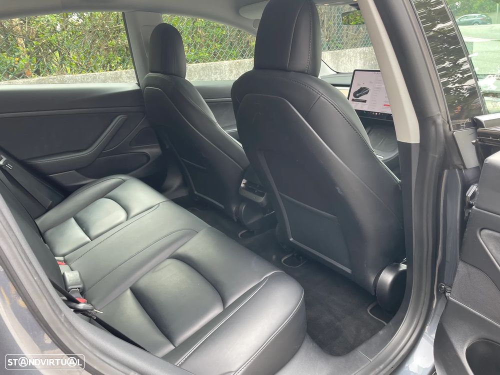 Tesla Model 3 Standard Range Plus RWD - 25