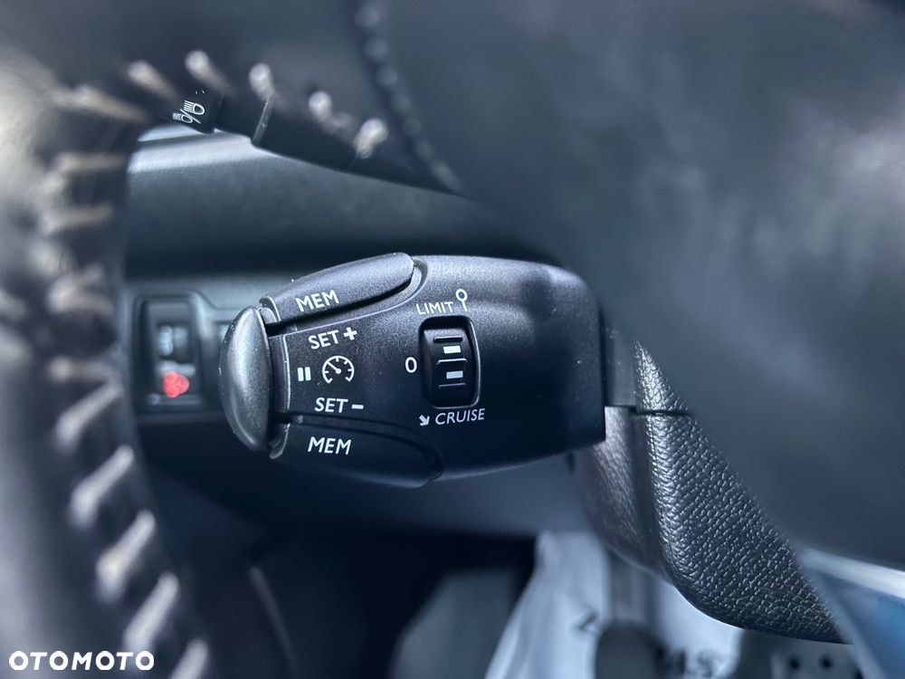 Peugeot 308 110 e-THP Stop & Start Active - 17