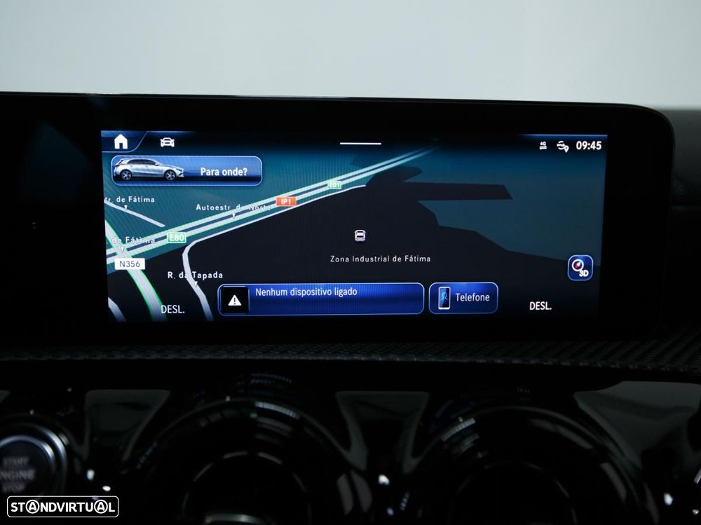 Mercedes-Benz A 250 e - 30