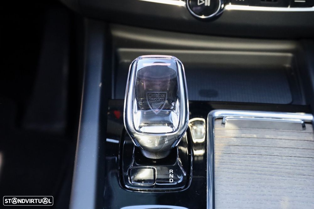 Volvo XC 60 T6 AWD Plus Bright - 26