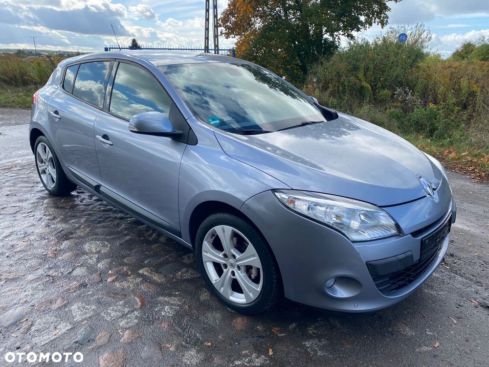 Renault Megane 1.6 16V 110 Dynamique - 10