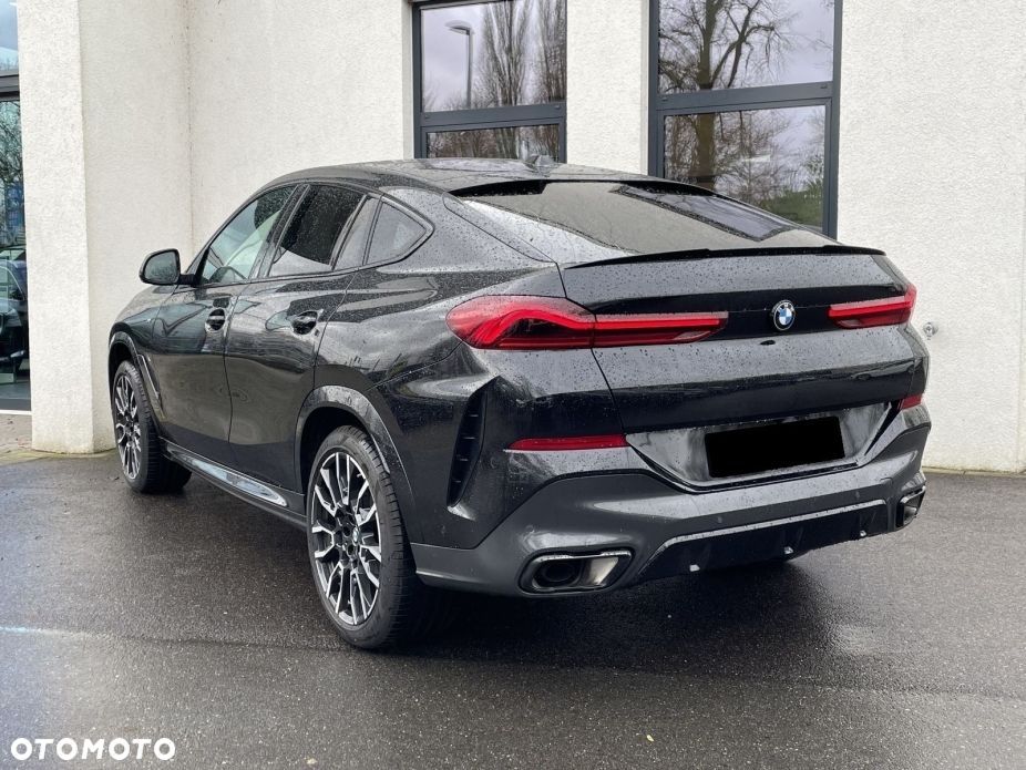 BMW X6 xDrive40d mHEV sport - 3