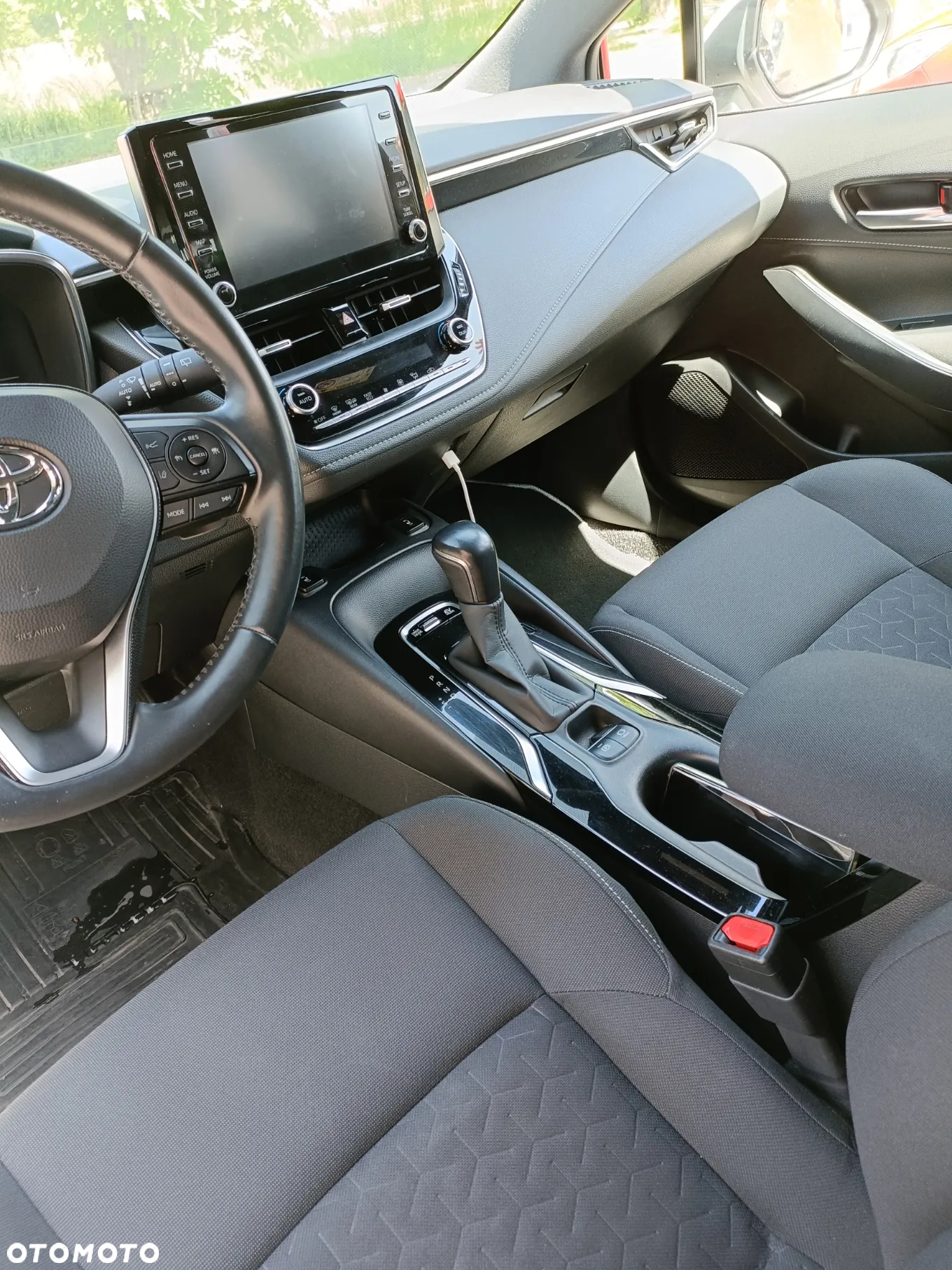 Toyota Corolla 2.0 Hybrid Comfort - 8