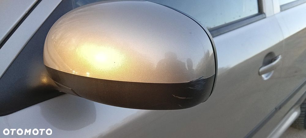 Skoda Octavia 1.6 Tour Classic - 10