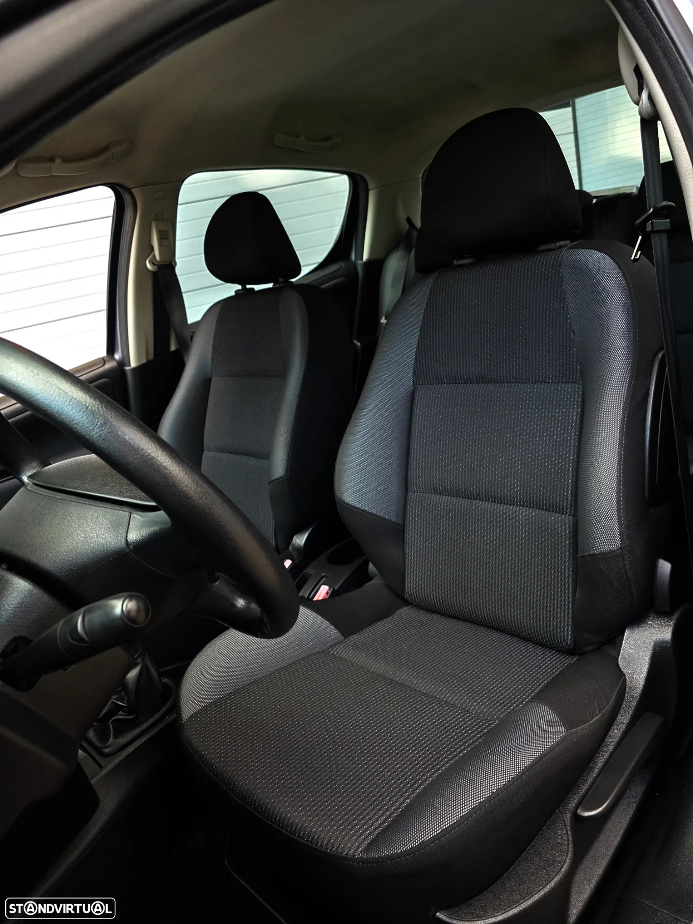 Peugeot 207 1.4 16V Active - 48