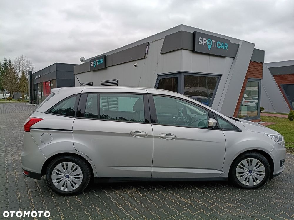 Ford Grand C-MAX - 7