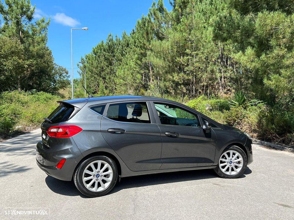 Ford Fiesta - 6
