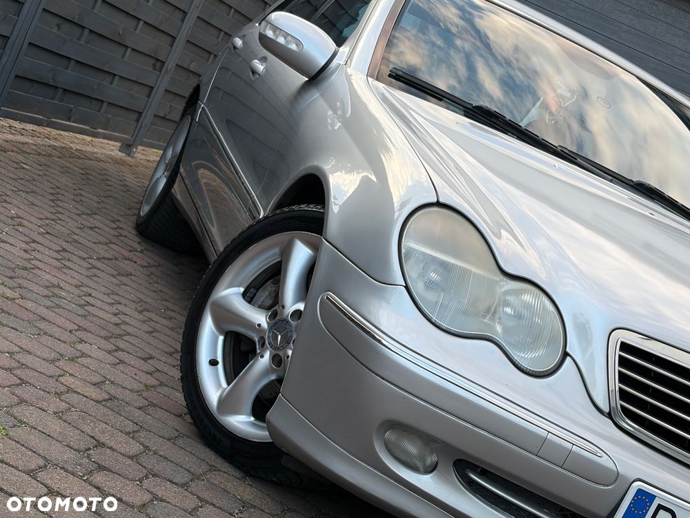 Mercedes-Benz Klasa C 180 Kompressor Avantgarde - 8