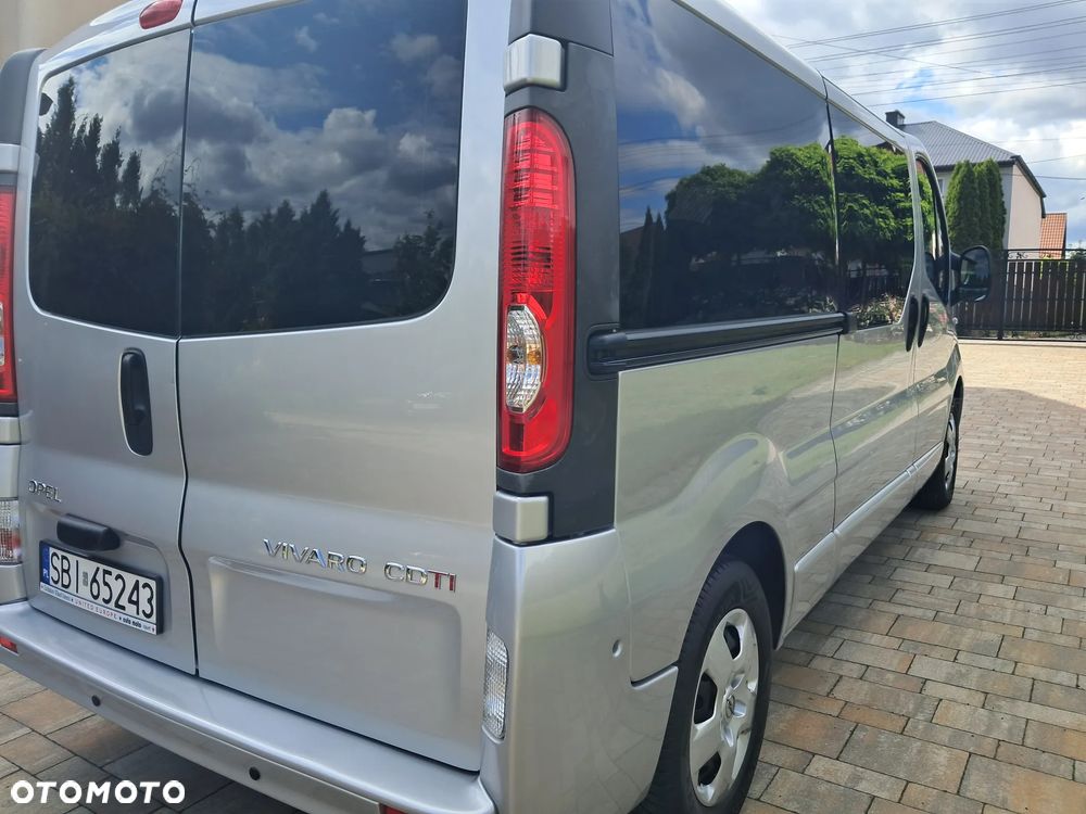 Opel Vivaro L2H1 2.9t - 29