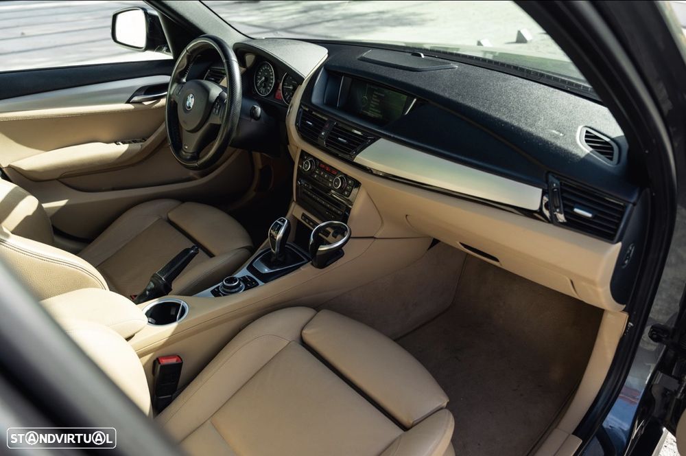 BMW X1 25 d xDrive Auto Pack M - 8