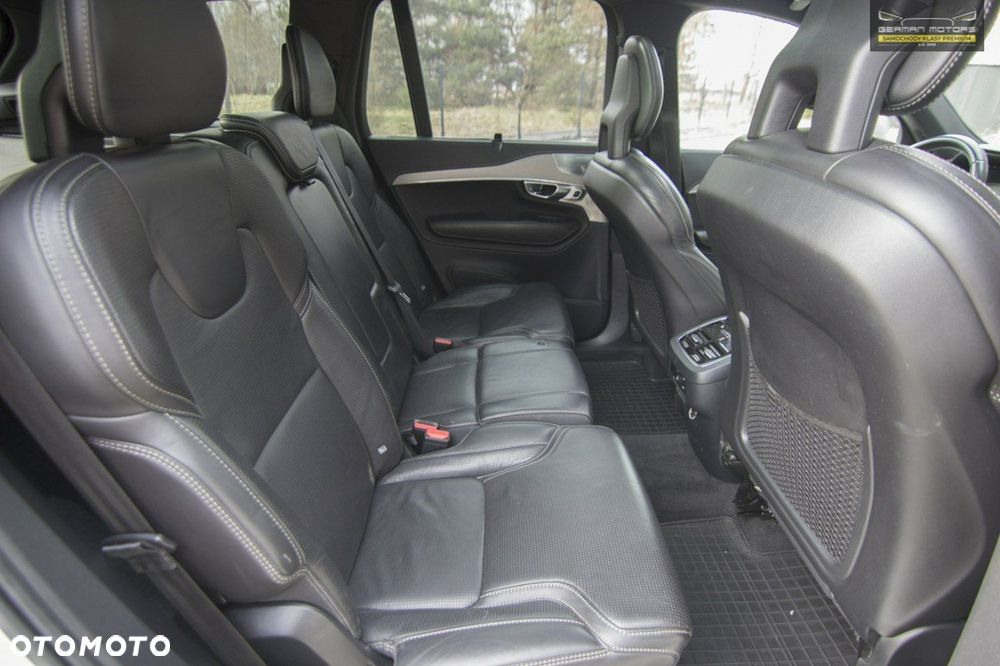 Volvo XC 90 D5 AWD R-Design 7os - 33