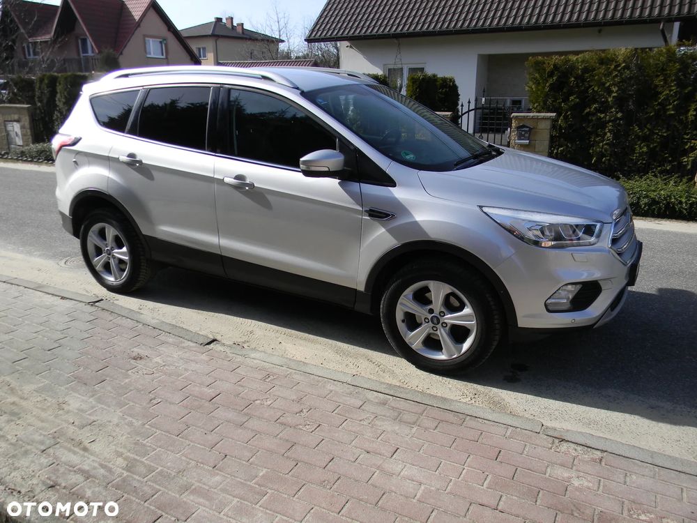 Ford Kuga 1.5 EcoBoost 2x4 Business Edition - 5