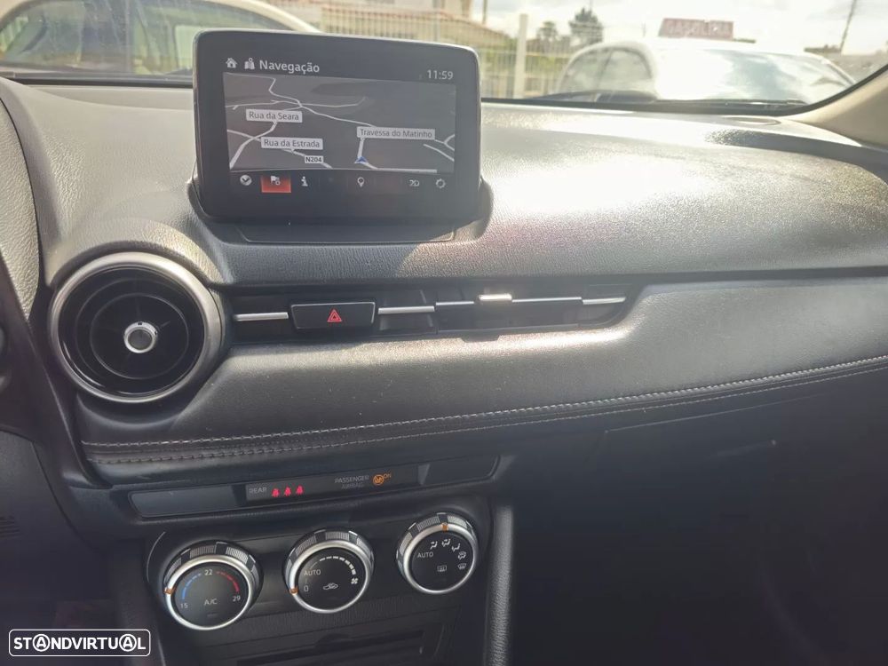 Mazda CX-3 1.8 Sky.Excellence Navi - 9