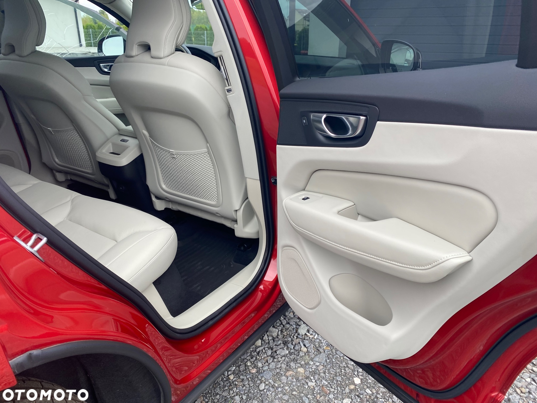 Volvo XC 60 T5 AWD Geartronic RDesign - 19