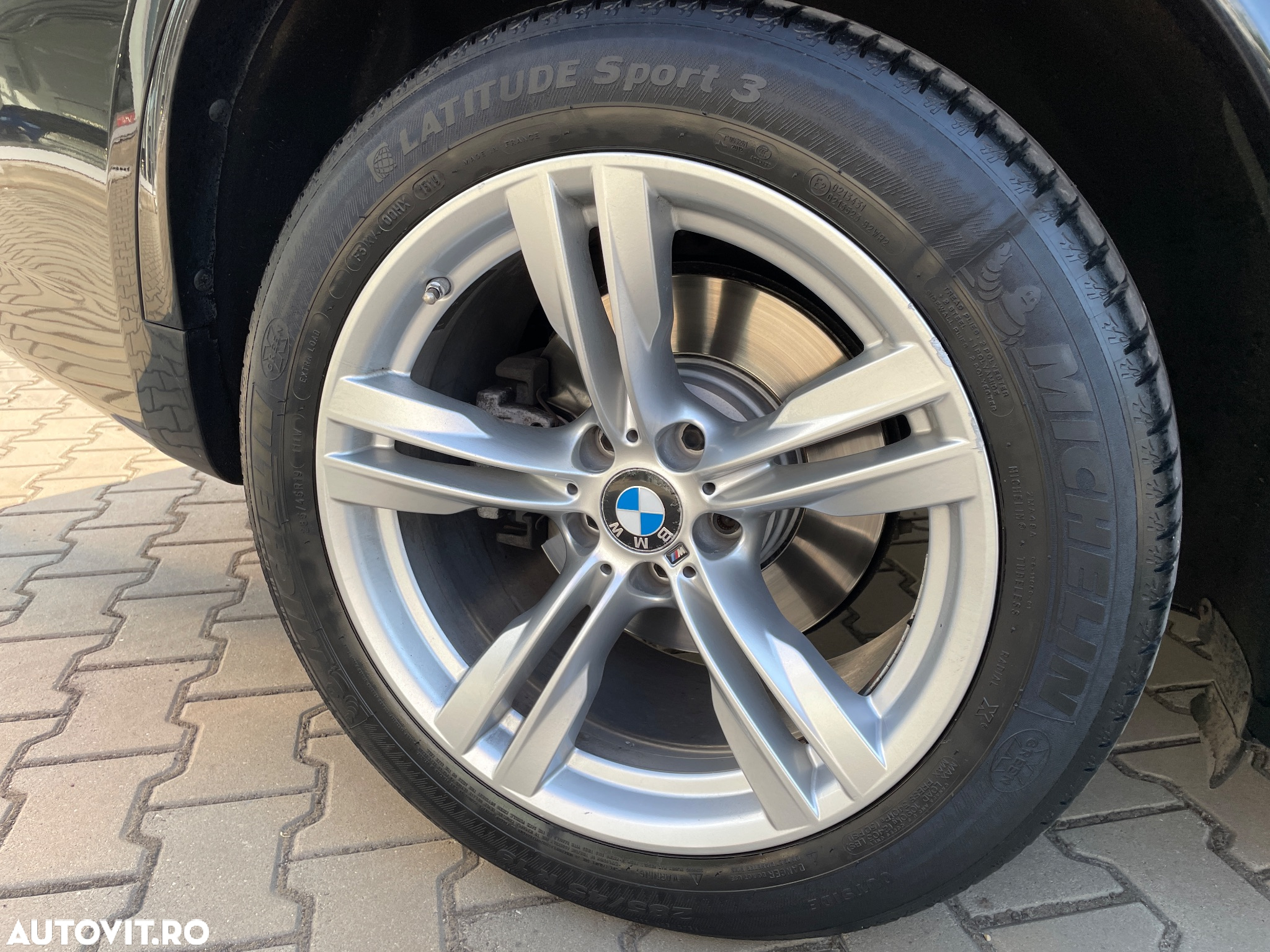 BMW X5 xDrive40d - 26