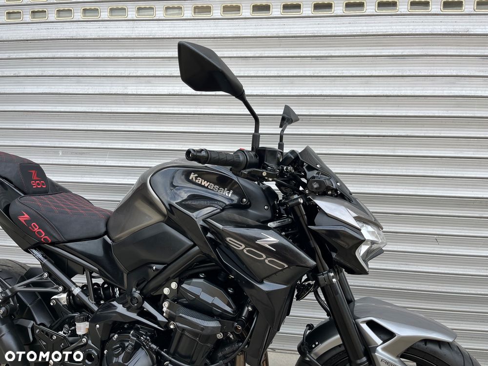 Kawasaki Z 900 - 36