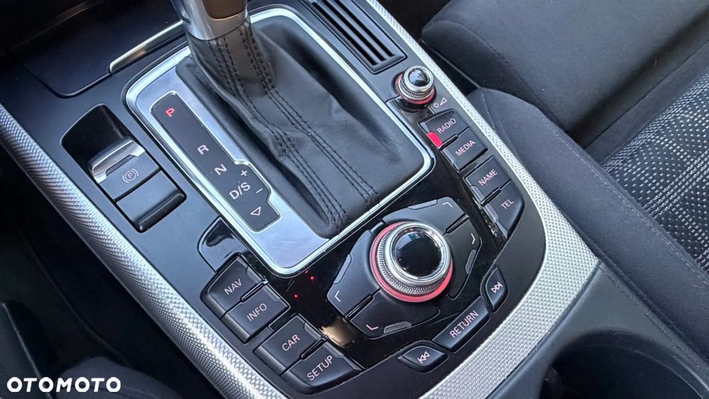 Audi A4 Avant 2.0 TDI S tronic quattro - 27