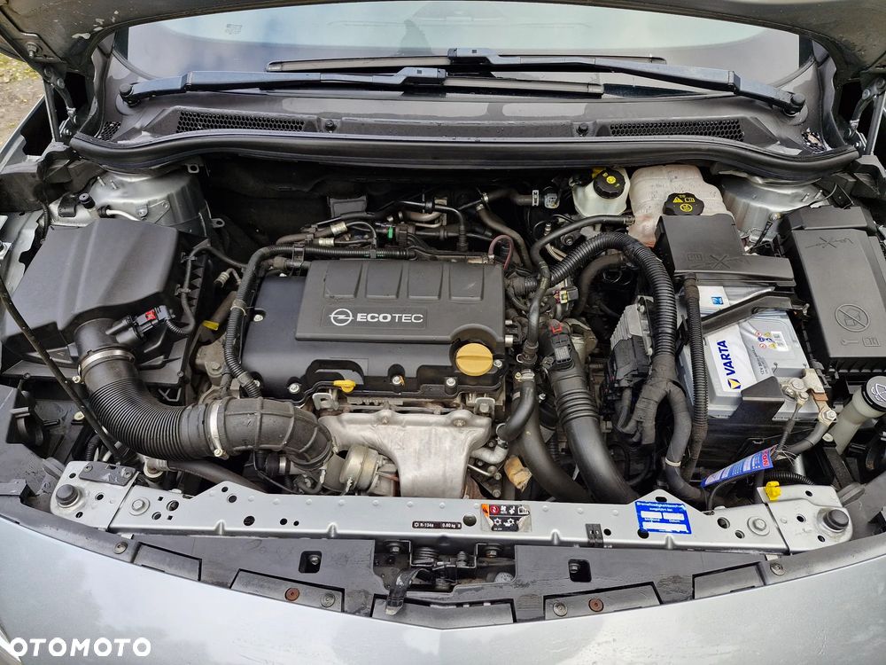 Opel Astra 1.4 Turbo Active - 22