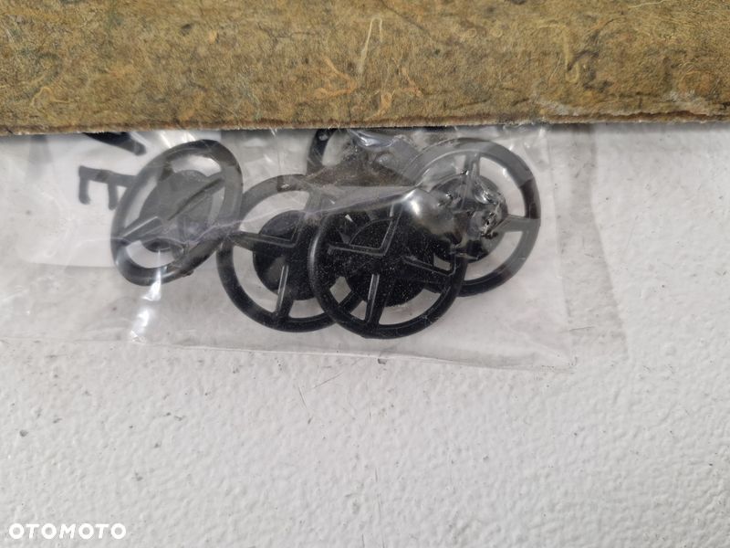 NISSAN LEAF I 1 WYGŁUSZENIE PODBITKA MASKI POKRYWY SILNIKA PRZÓD - 7