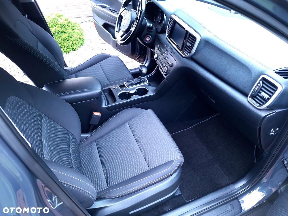 Kia Sportage 1.6 T-GDI 2WD DCT SPIRIT - 11