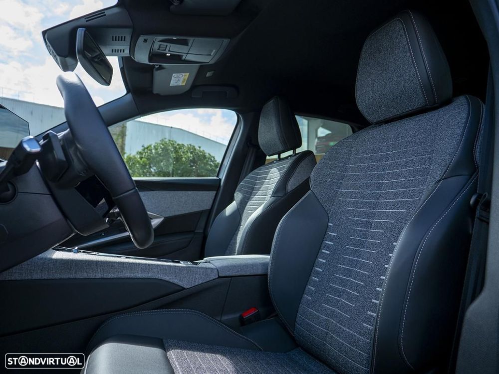 Peugeot E-3008 73 kWh Allure - 23