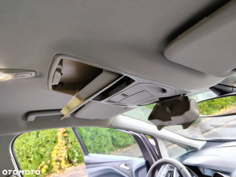 Ford Grand C-MAX Titanium - 36