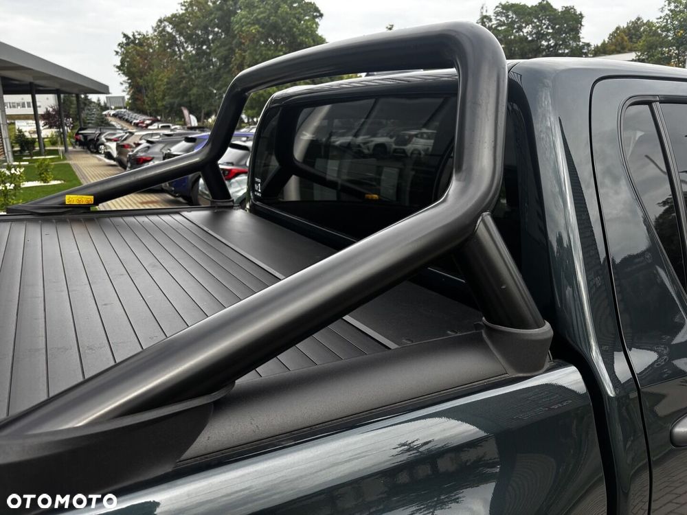Toyota Hilux 2.8 D-4D mHEV Double Cab Invincible 4x4 - 24